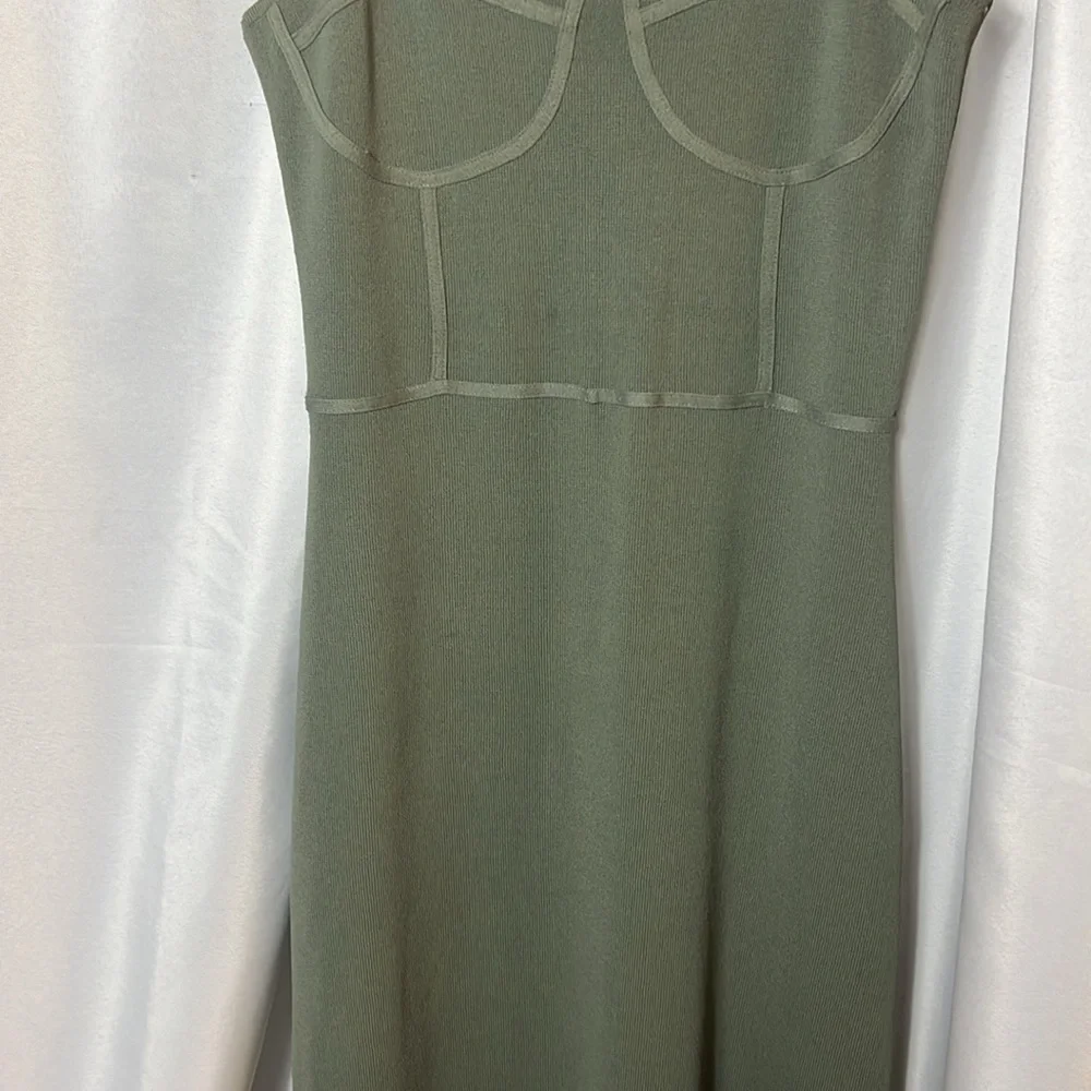 Zara Maxi Dress - Picture 3 of 9